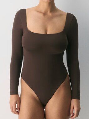 Original Contour Headway Bodysuit in Mocha | Aritzia Babaton | Sz XL